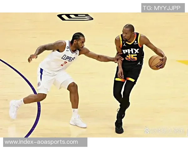 小卡采访时间仅七分钟引发关注球星采访为何如此短暂