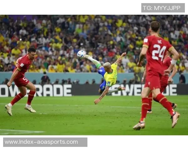 维尼修斯新恋情曝光引争议女友坦言只是玩玩而已引发热议