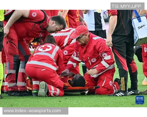 弗格森因脚踝问题缺席罗马比赛全市场关注球员健康状况