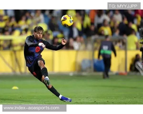 哈维盛赞亚马尔天赋异禀能展现内马尔梅西级别的精彩动作