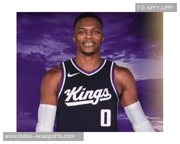 威少以前MVP身份签非保障合同这一选择在NBA历史上极为罕见