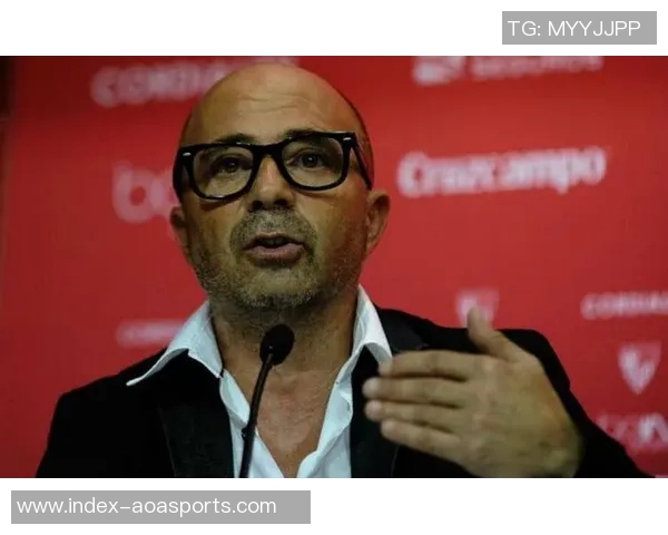 胡尔克澄清解约传闻坚持履行合同并未接到俱乐部联系