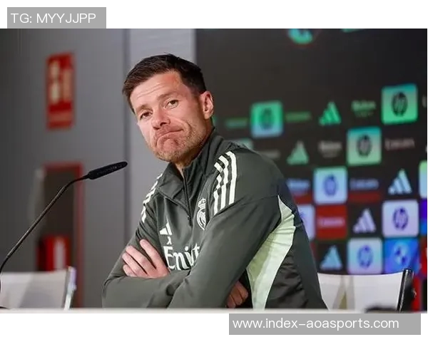 博斯克谈梅西C罗世界杯前景阿隆索布斯克茨共存引发热议 博斯克谈梅西C罗世界杯前景阿隆索布斯克茨共存引发热议