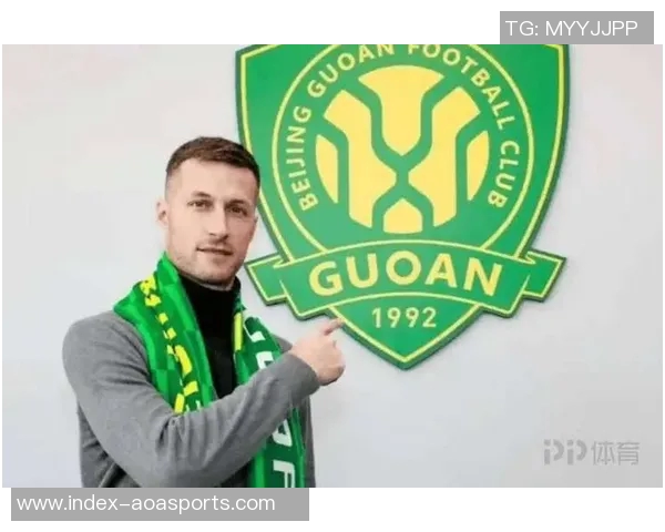 国安外援斯帕吉奇夏季韧带撕裂后积极进行个人恢复训练