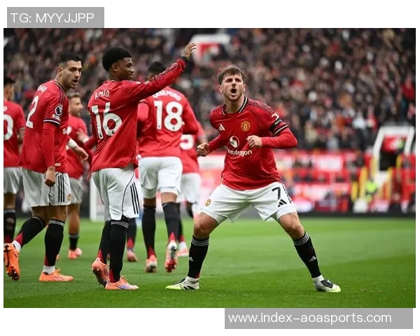 曼联理发哥高歌阿莫林之歌庆祝球队联赛三连胜仅需两场胜利