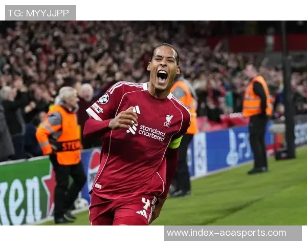 利物浦官方社交媒体发布海报庆祝索博斯洛伊和基耶萨生日快乐 利物浦官方社交媒体发布海报庆祝索博斯洛伊和基耶萨生日快乐