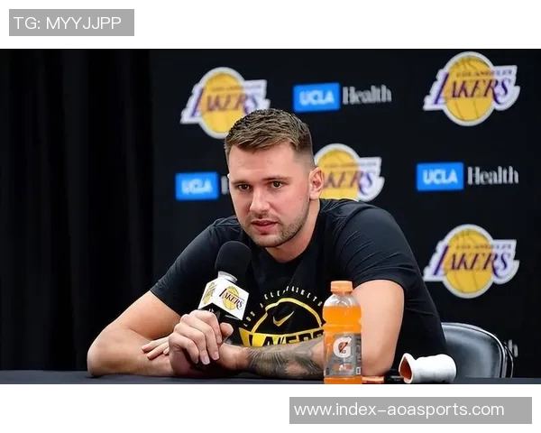 东契奇谈季前赛计划强调需逐步调整状态以适应新赛季 东契奇谈季前赛计划强调需逐步调整状态以适应新赛季