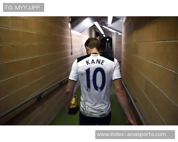 德媒最新调查显示超七成投票者看好凯恩打破莱万德甲41球纪录