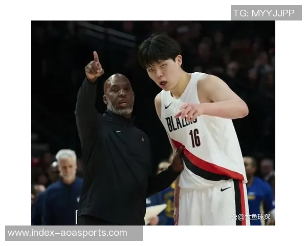 杨瀚森与亚当斯相撞后表现大幅提升成为职业生涯重要转折点