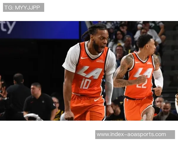 加兰半场表现出色8投4中贡献12分1板6助3断助队争胜